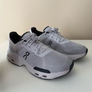 On Running Men's Cloudpulse Shoes - Light Gray with Black Accents
